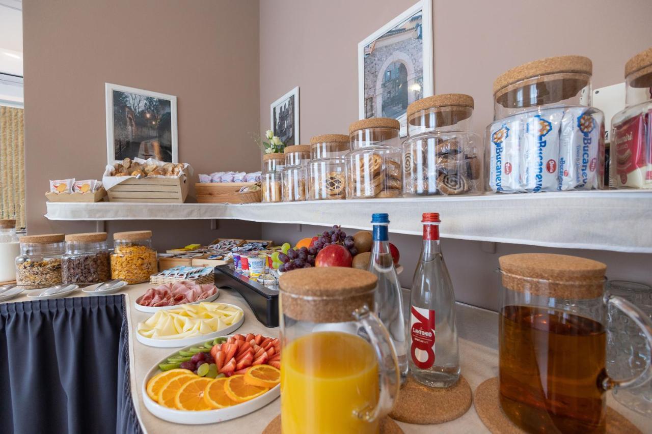 La Mimosa Lazise Hotel Ngoại thất bức ảnh