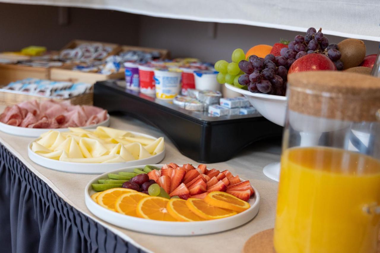 La Mimosa Lazise Hotel Ngoại thất bức ảnh
